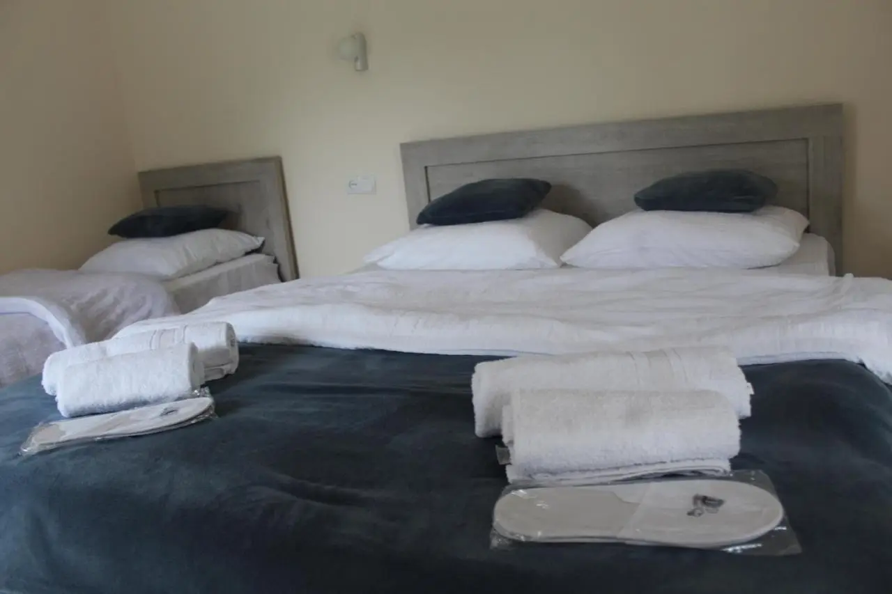 Rooms 3
