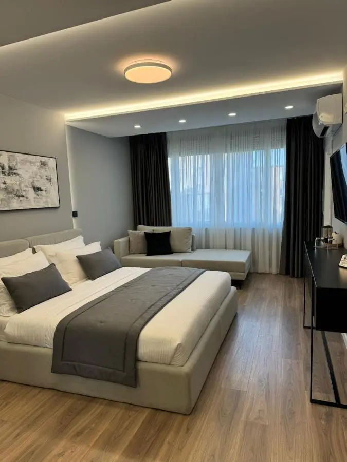 L’Hotel Tirana