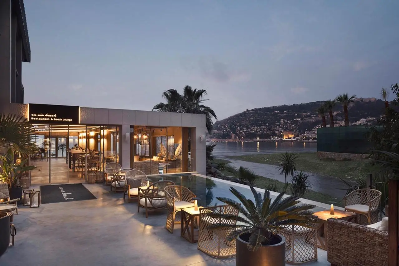 Sun Hotel By En Vie Beach