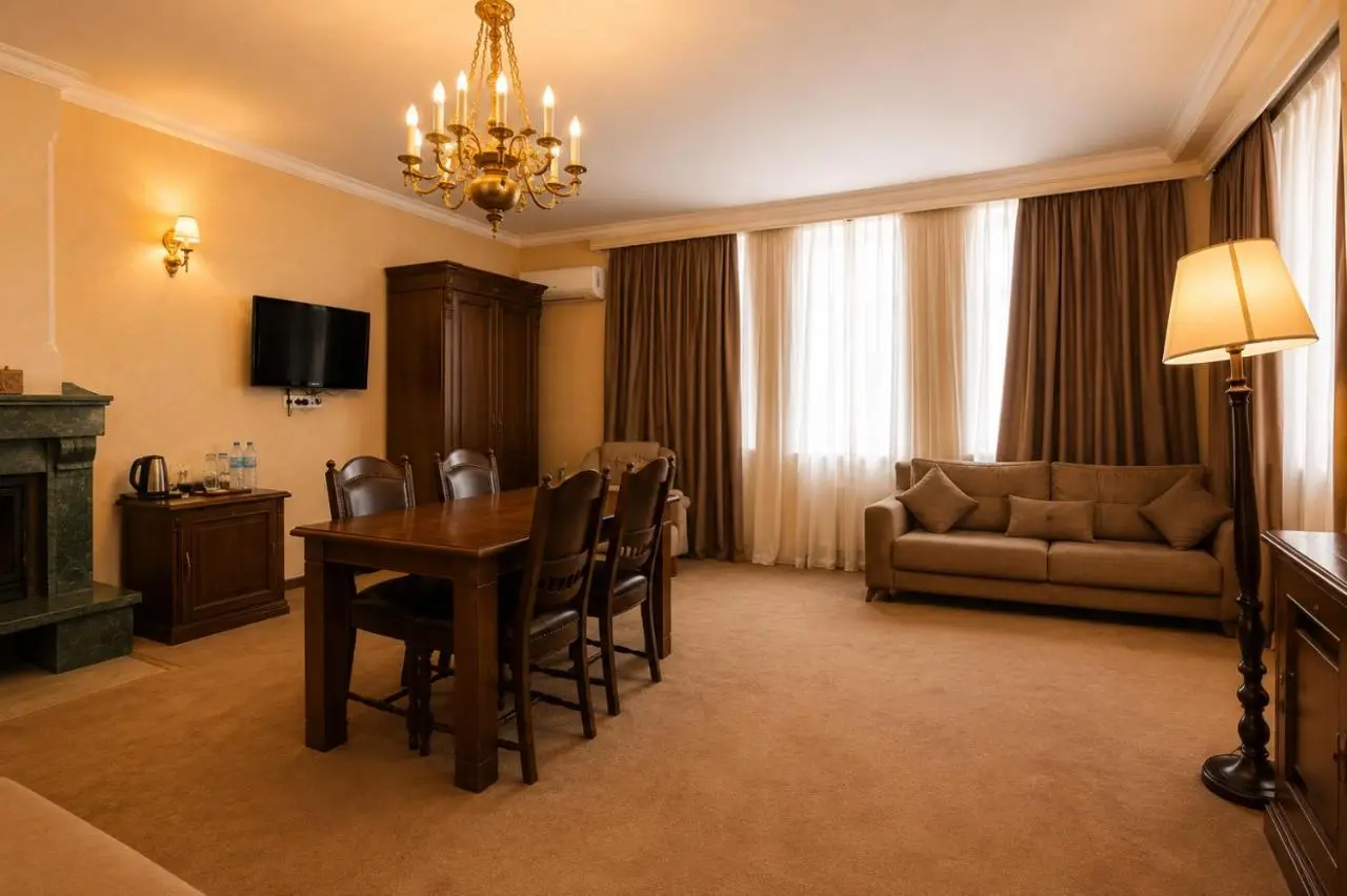 Hotel Imperial House