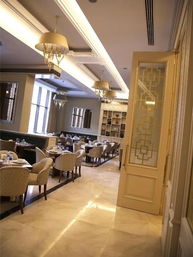 Morrian Hotel