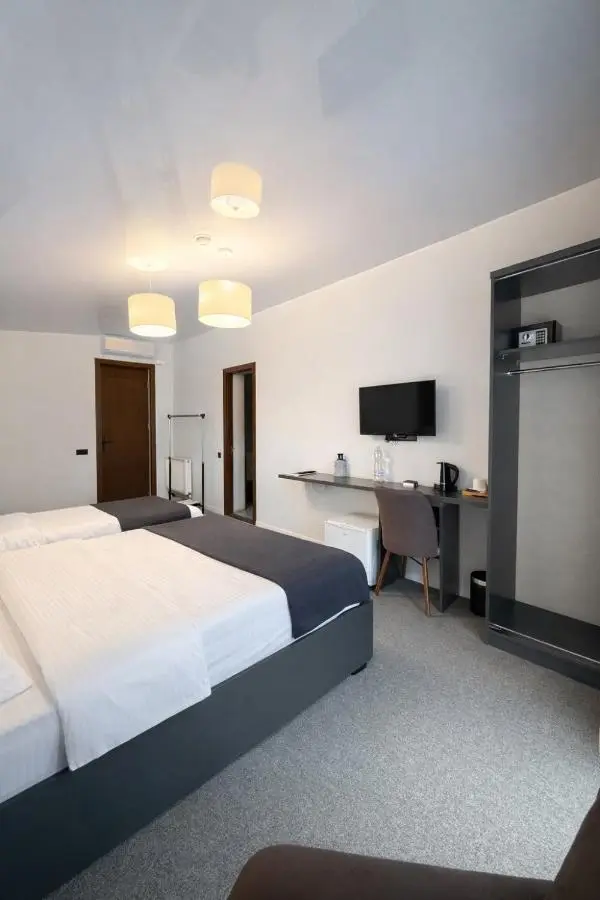 Hotel Green Town
