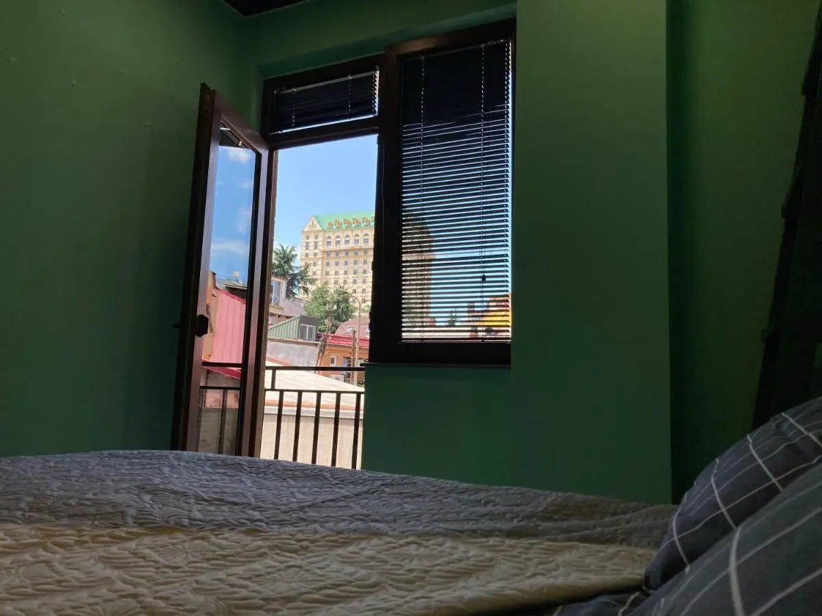 Barney's apartment