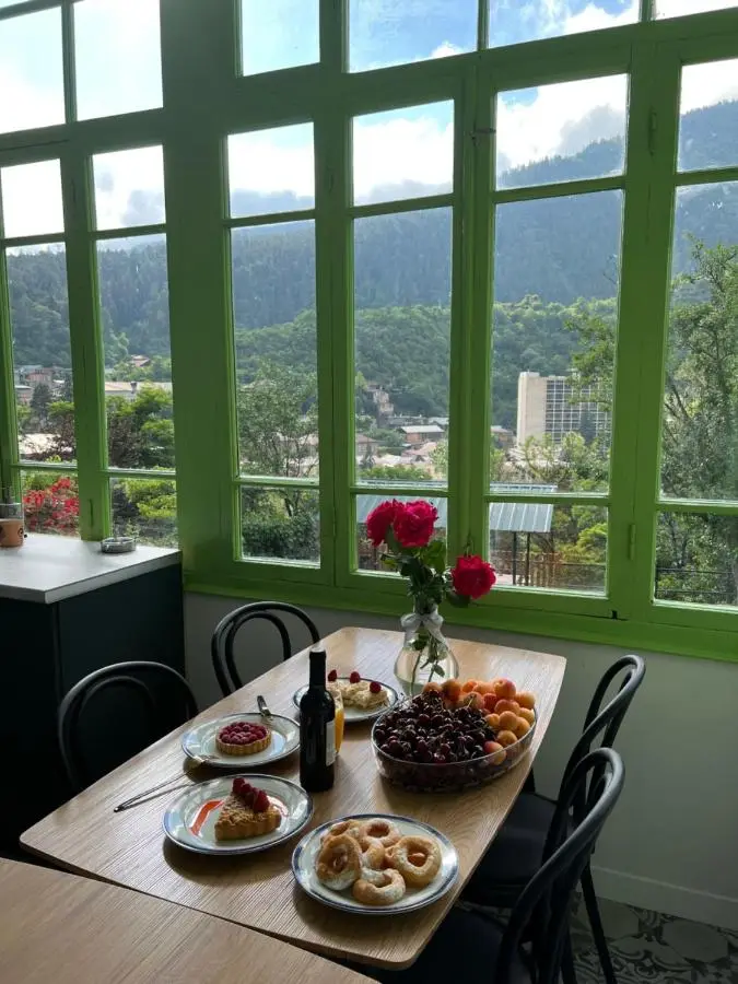 Polifonia Inn Borjomi