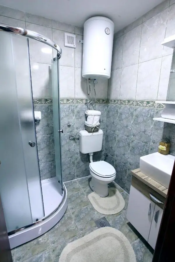 Green Hills Apartment