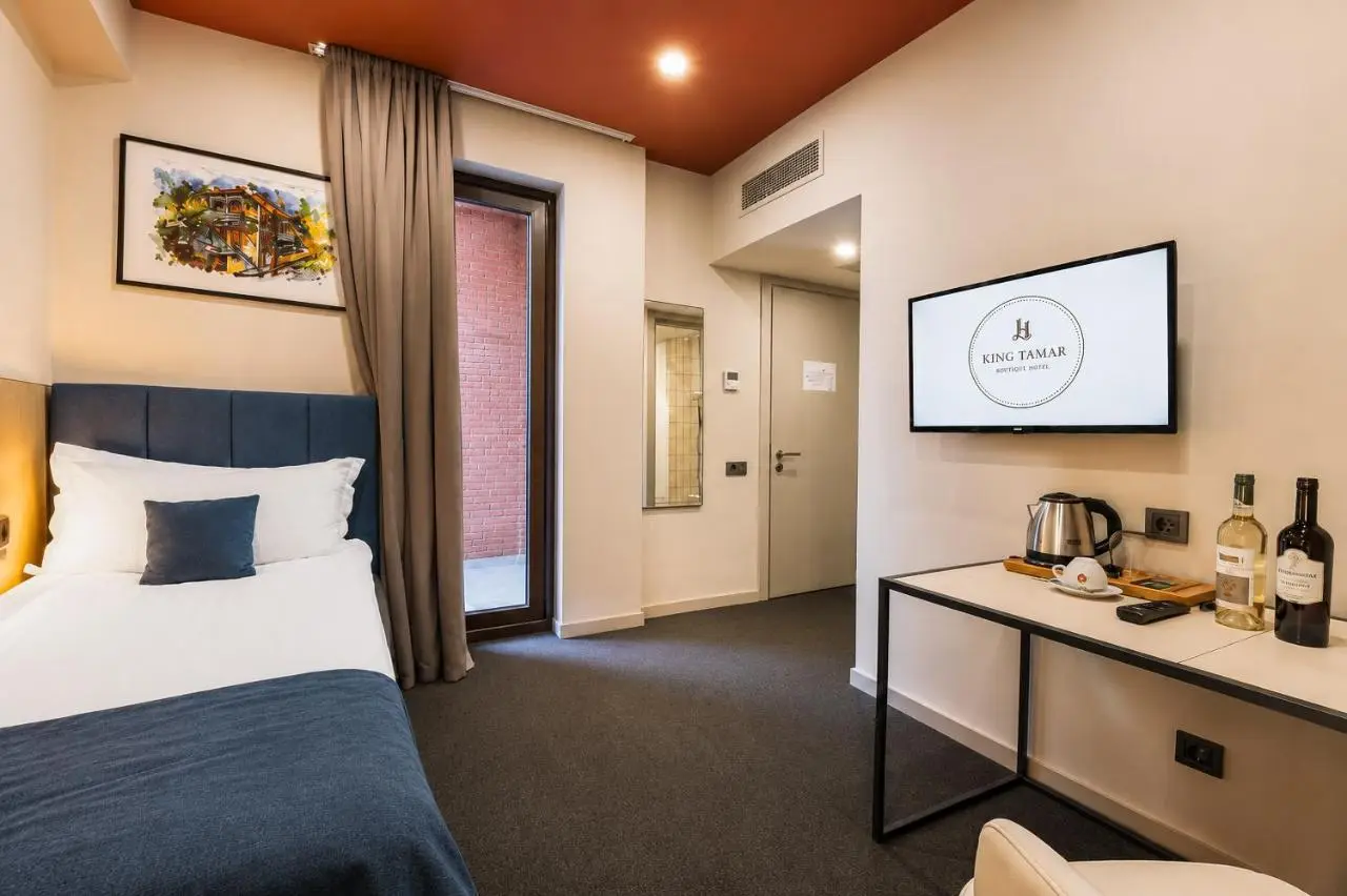 King Tamar Hotel By Luxuria Hotels
