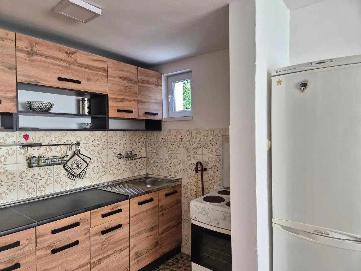 Golden View Apartment