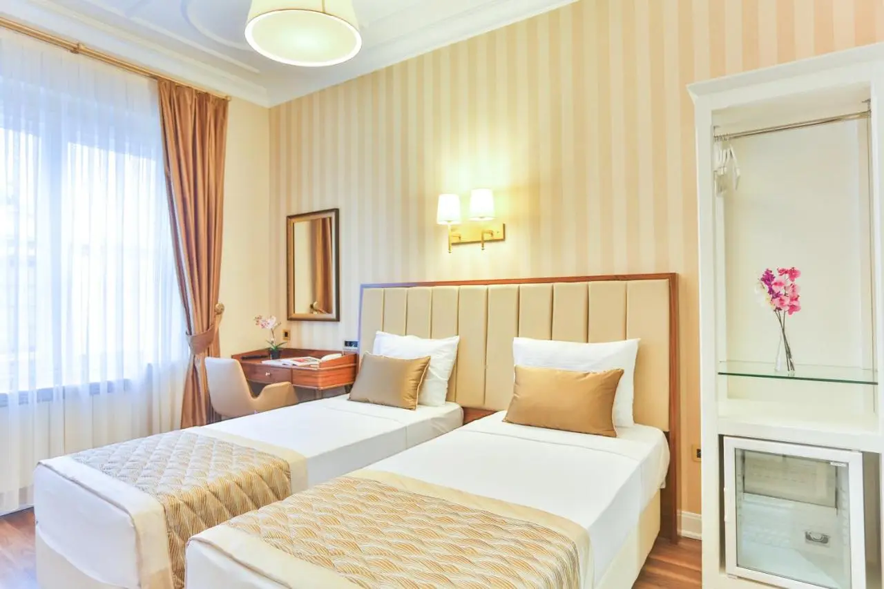 HANENDE HOTEL