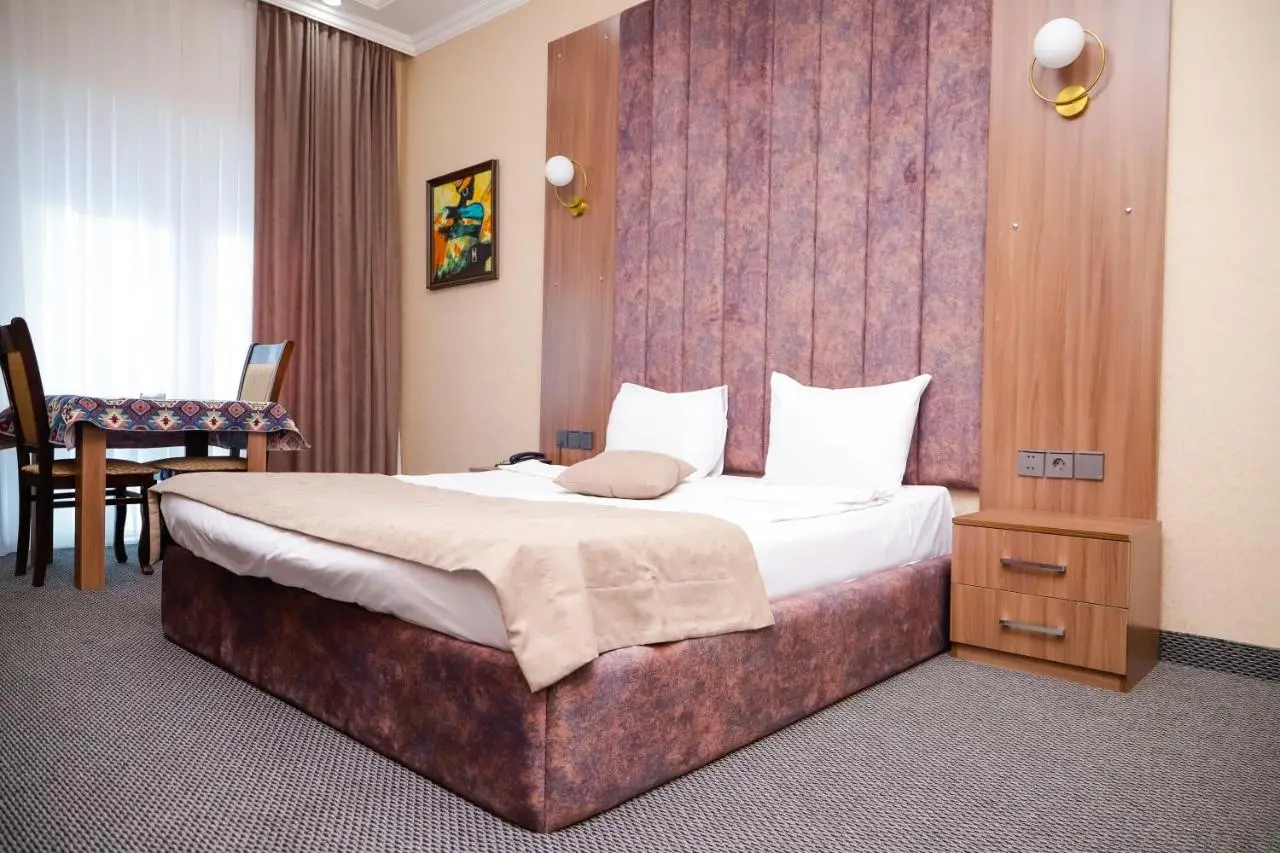 Sunrise Hotel Baku
