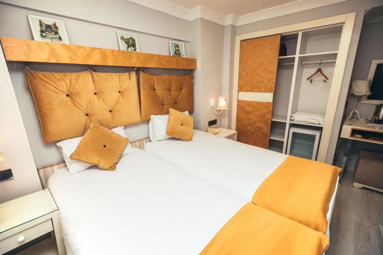 Just Inn Hotel