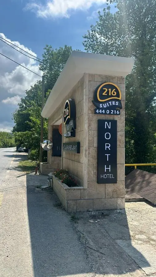 216 North Hotel