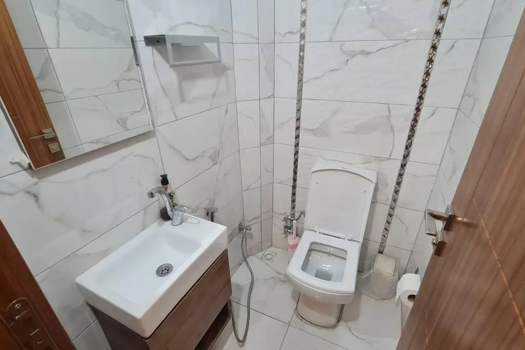 Cozy 2 bedroom near Green Mosque