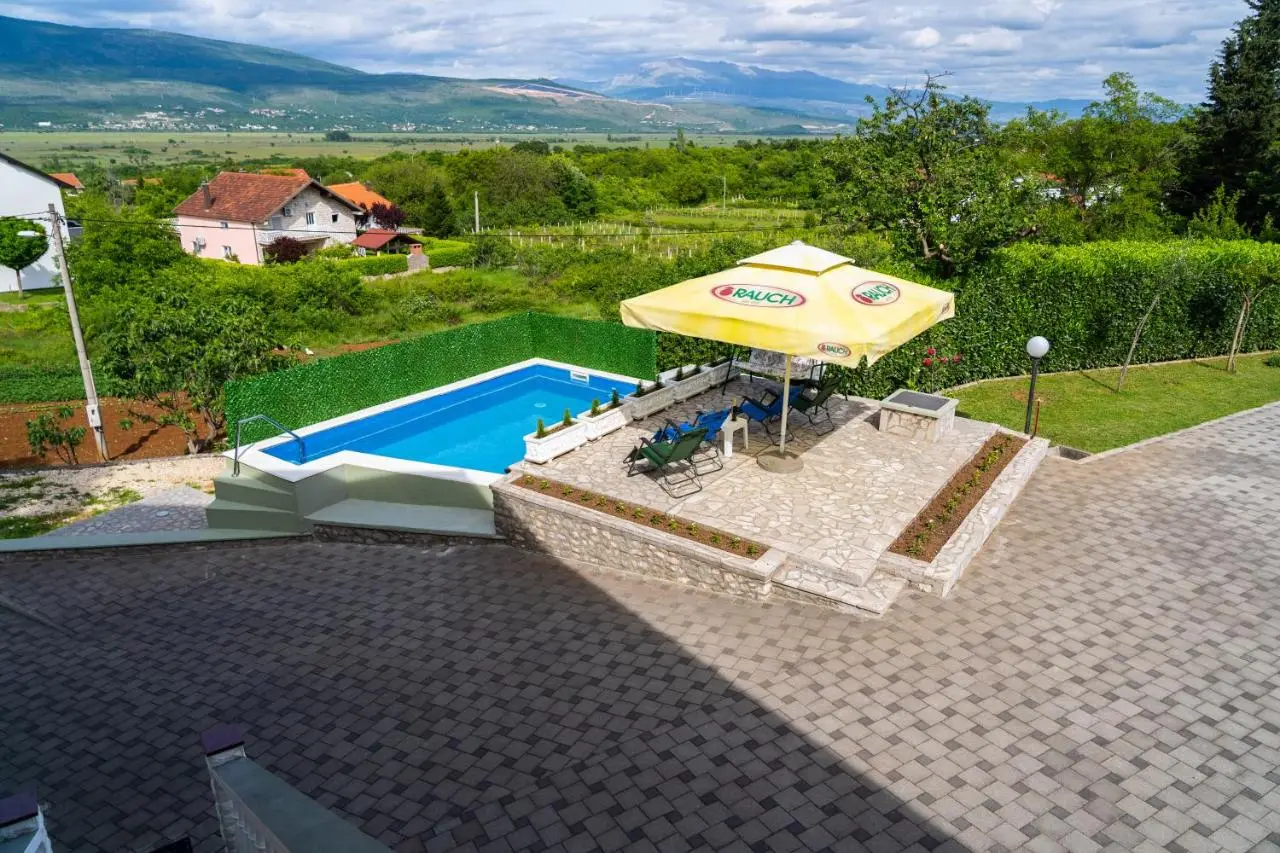 Holiday Home IFI