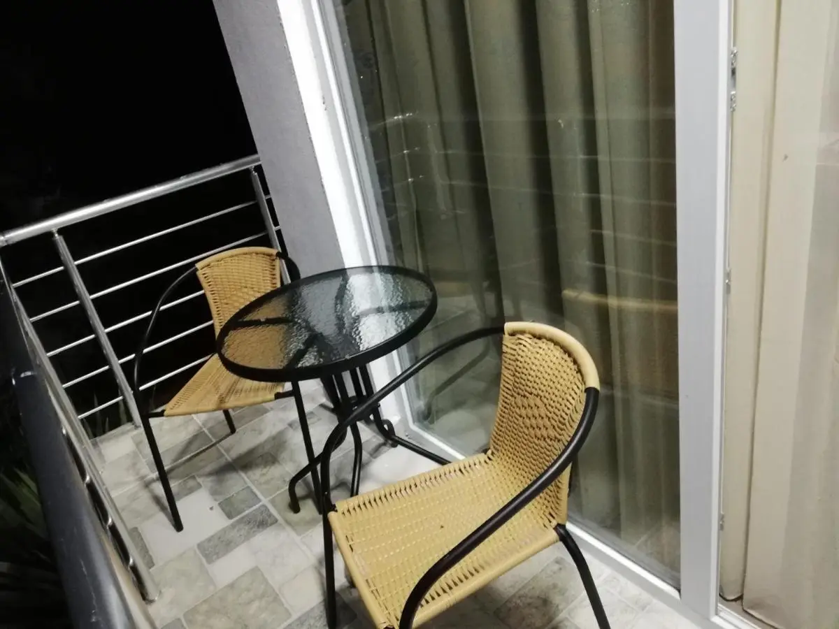Albatross Kvariati Guest House