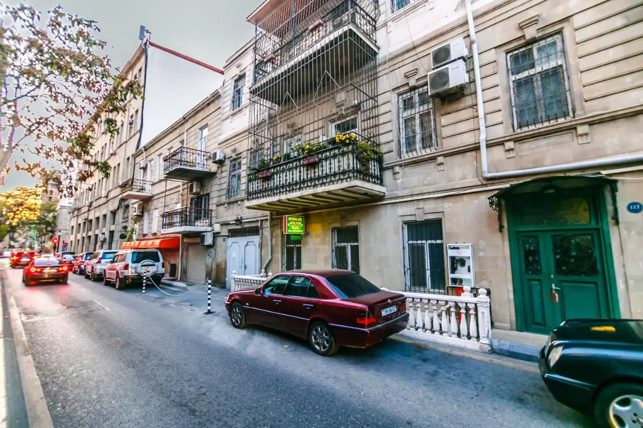 Hezi Aslanov house in CITY CENTRE