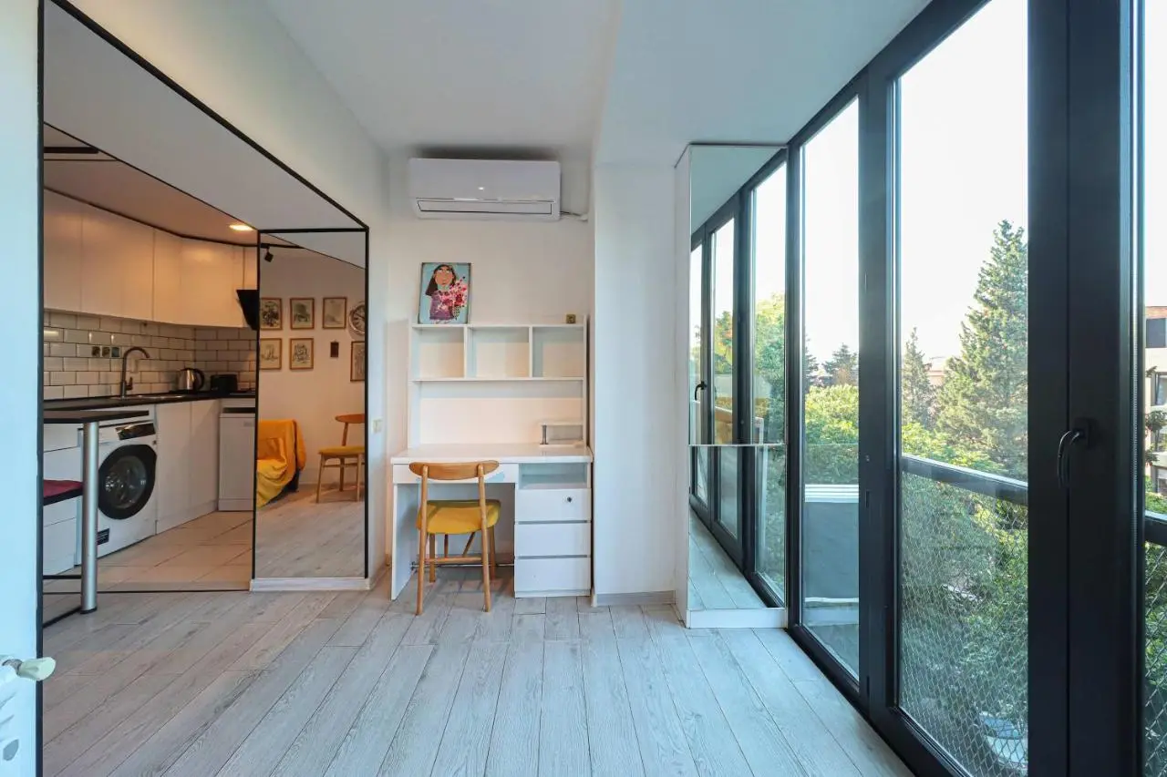 Bright 1BR with Sameba view Avlabari - by Wehost