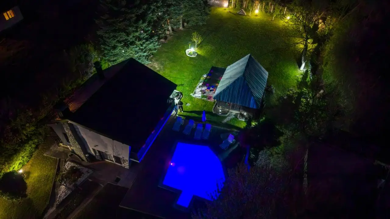 Villa Hipnotic