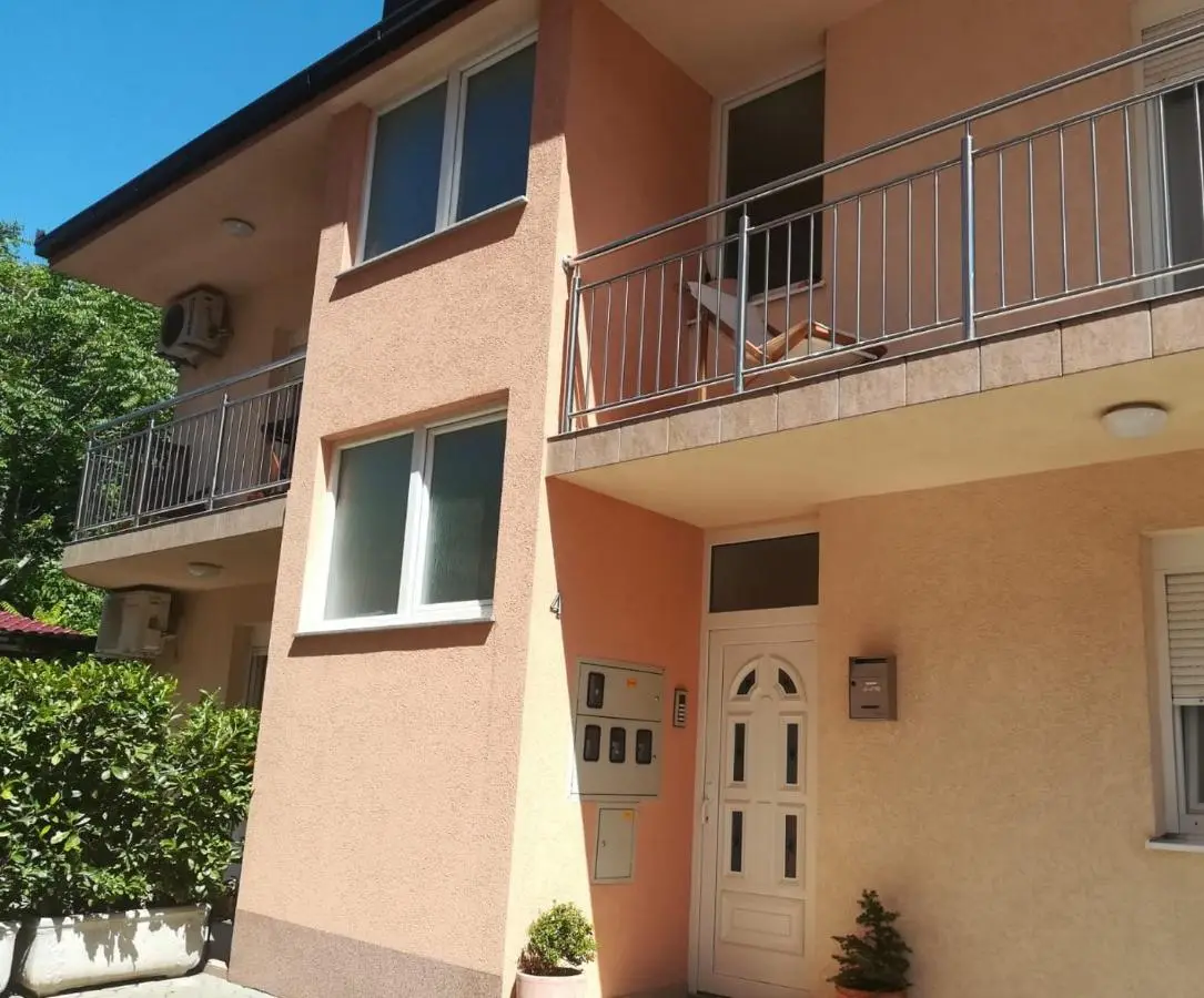 Apartman Mona