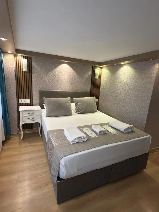 ÜSKÜDAR OTEL