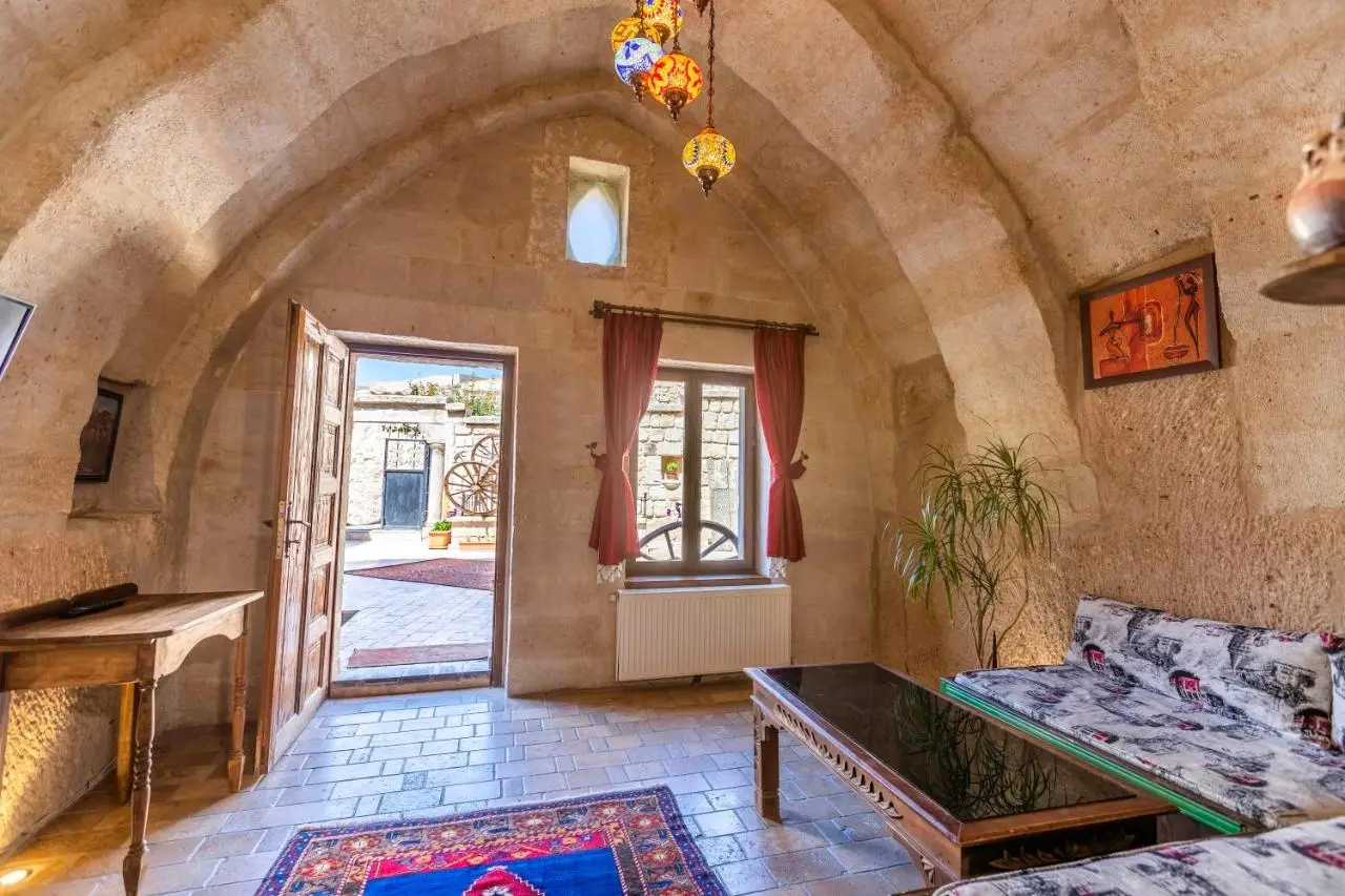 Adora Cave Suites -