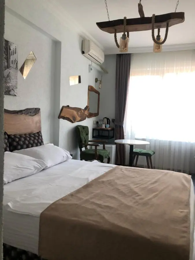 PANDAN KARAKOY SUİT