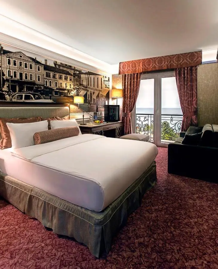 Mell Hotel