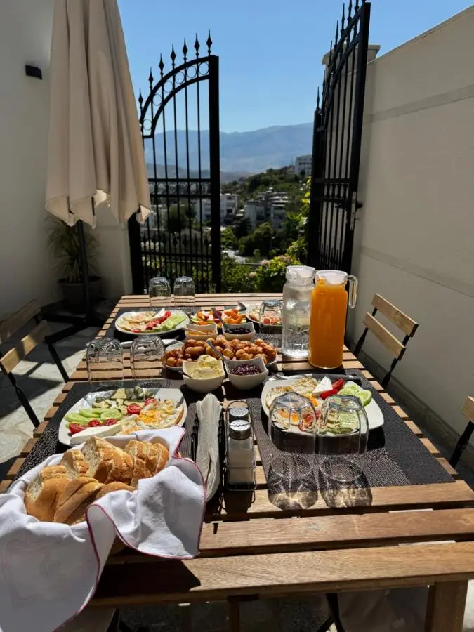 Sino Boutique Hotel