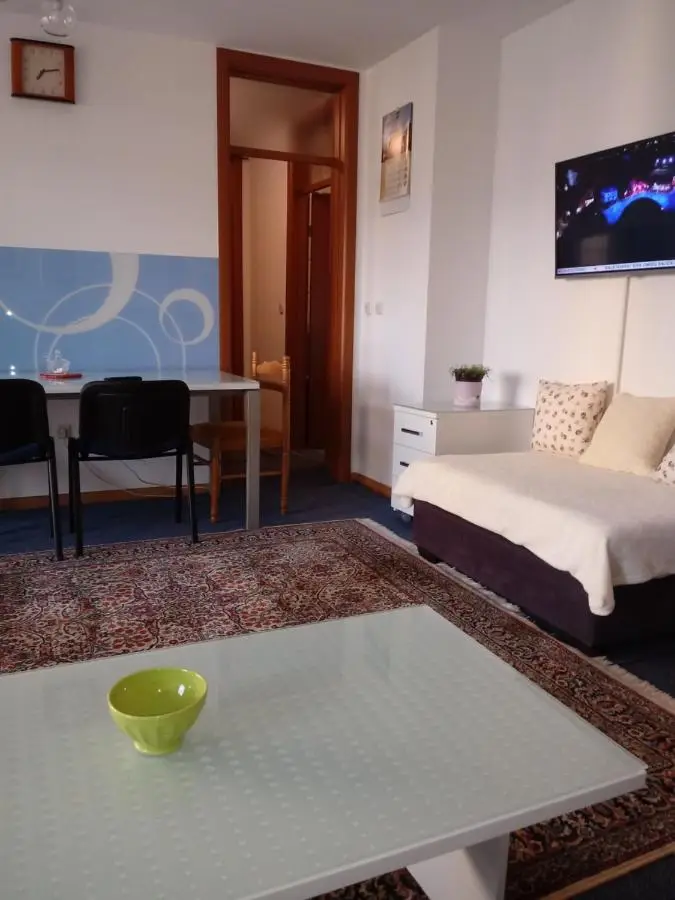 Apartment Amra Stup