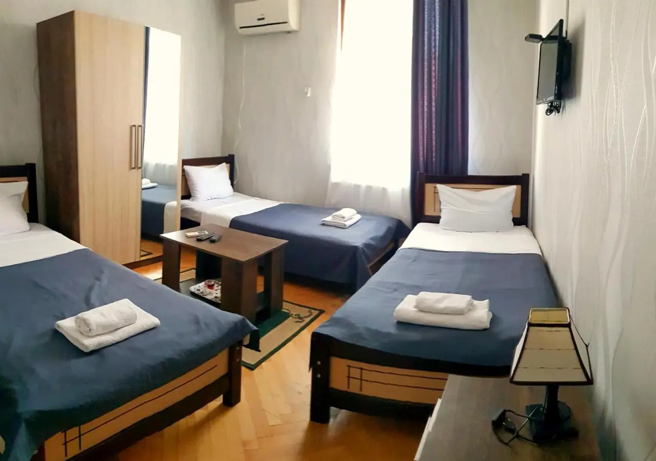 Bonus Hotel