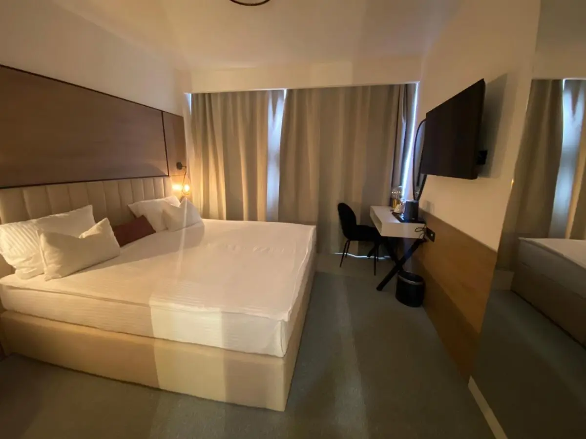 Hotel Grand