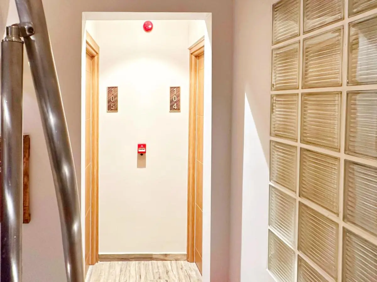 Sultan Pier Hotel