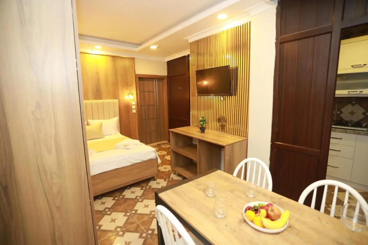 IMMORTELLE HOTEL lord sophiha