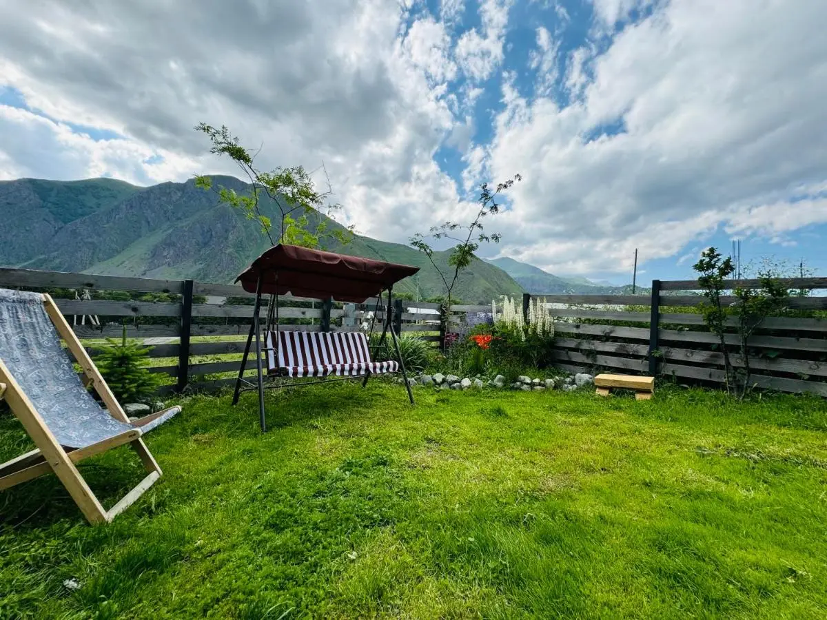 Traveler's Cottages in Kazbegi