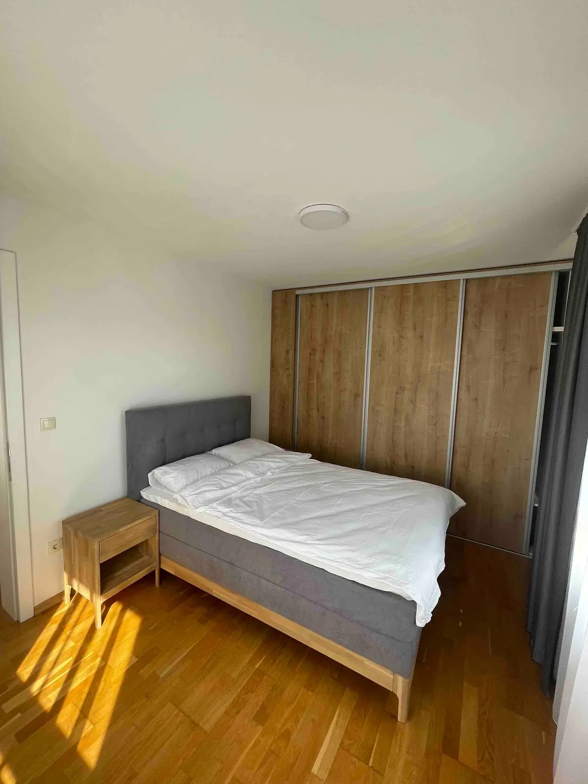 Quiet Luxe Apartment