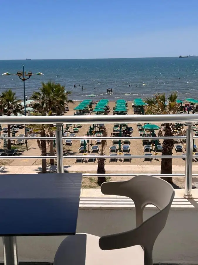 Wave Beachfront Apartments