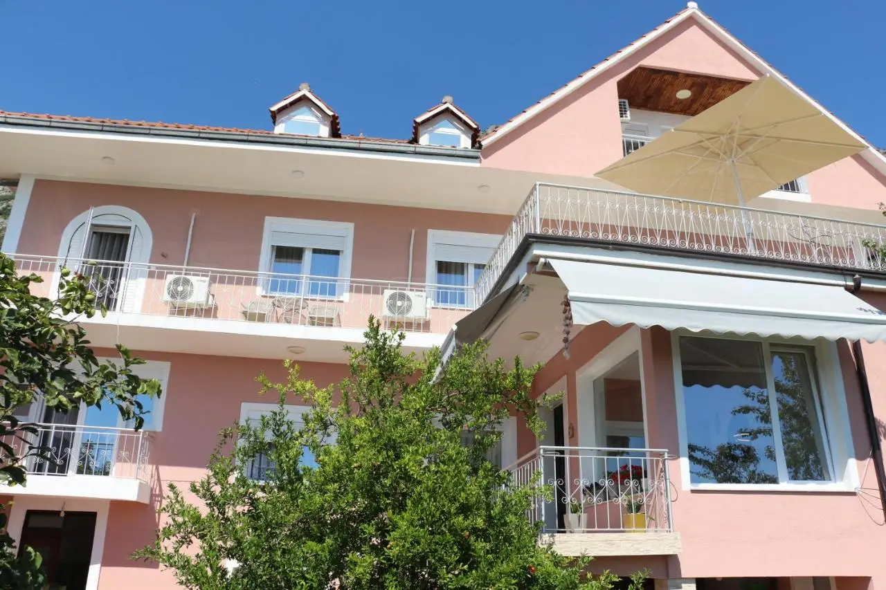 Villa Duka
