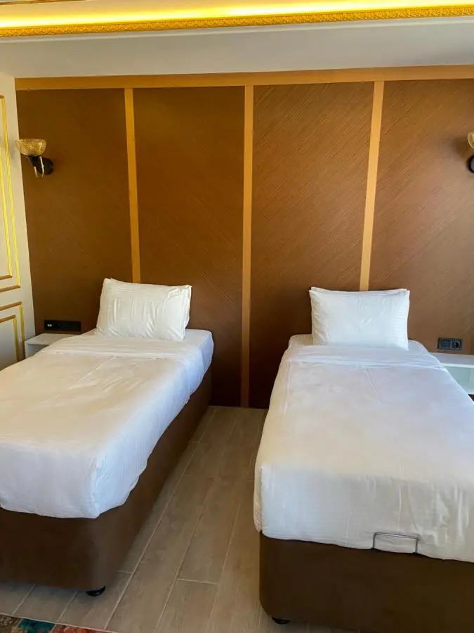 Istanbul Town Hotel