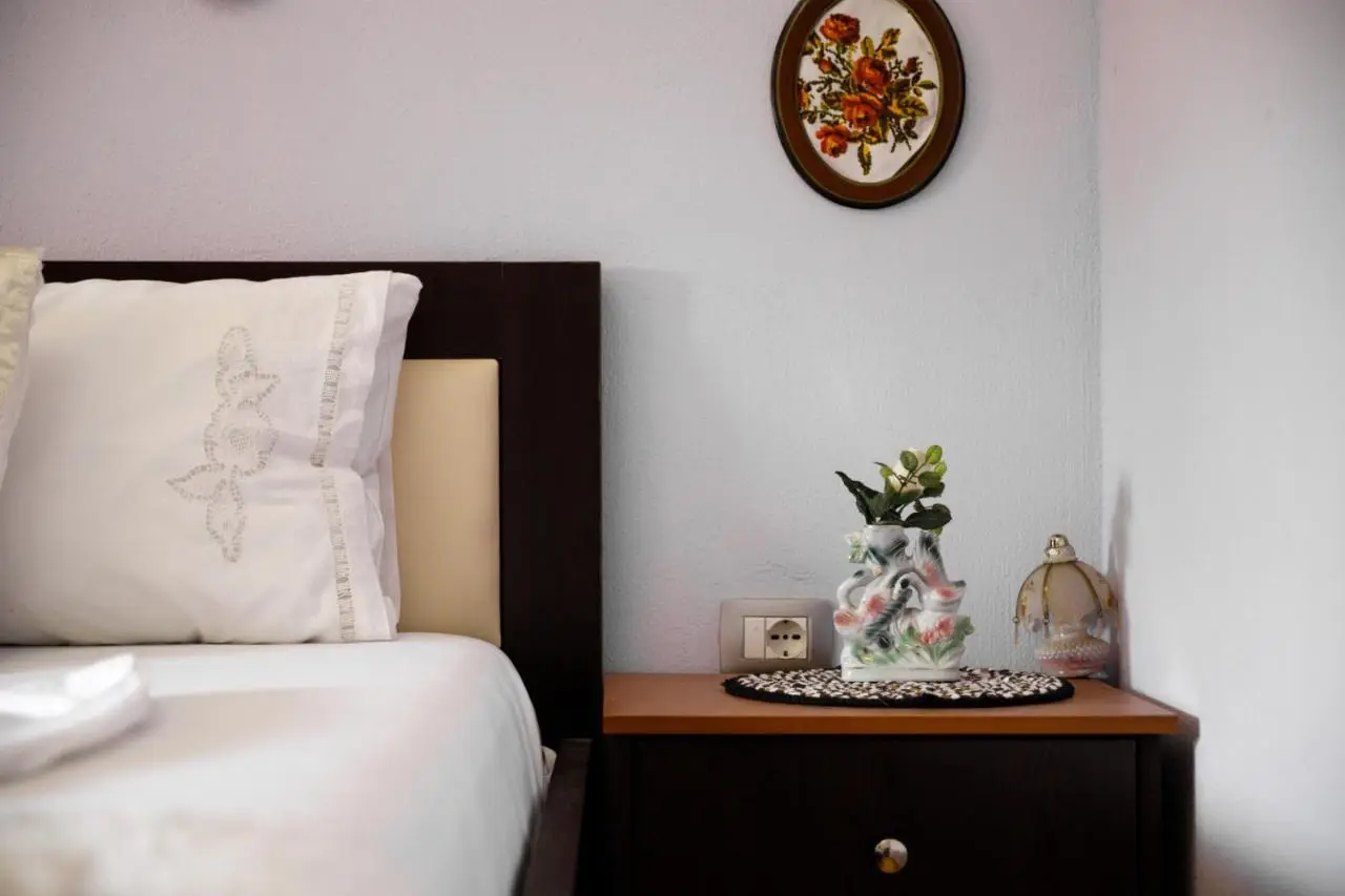 Leka GuestHouse