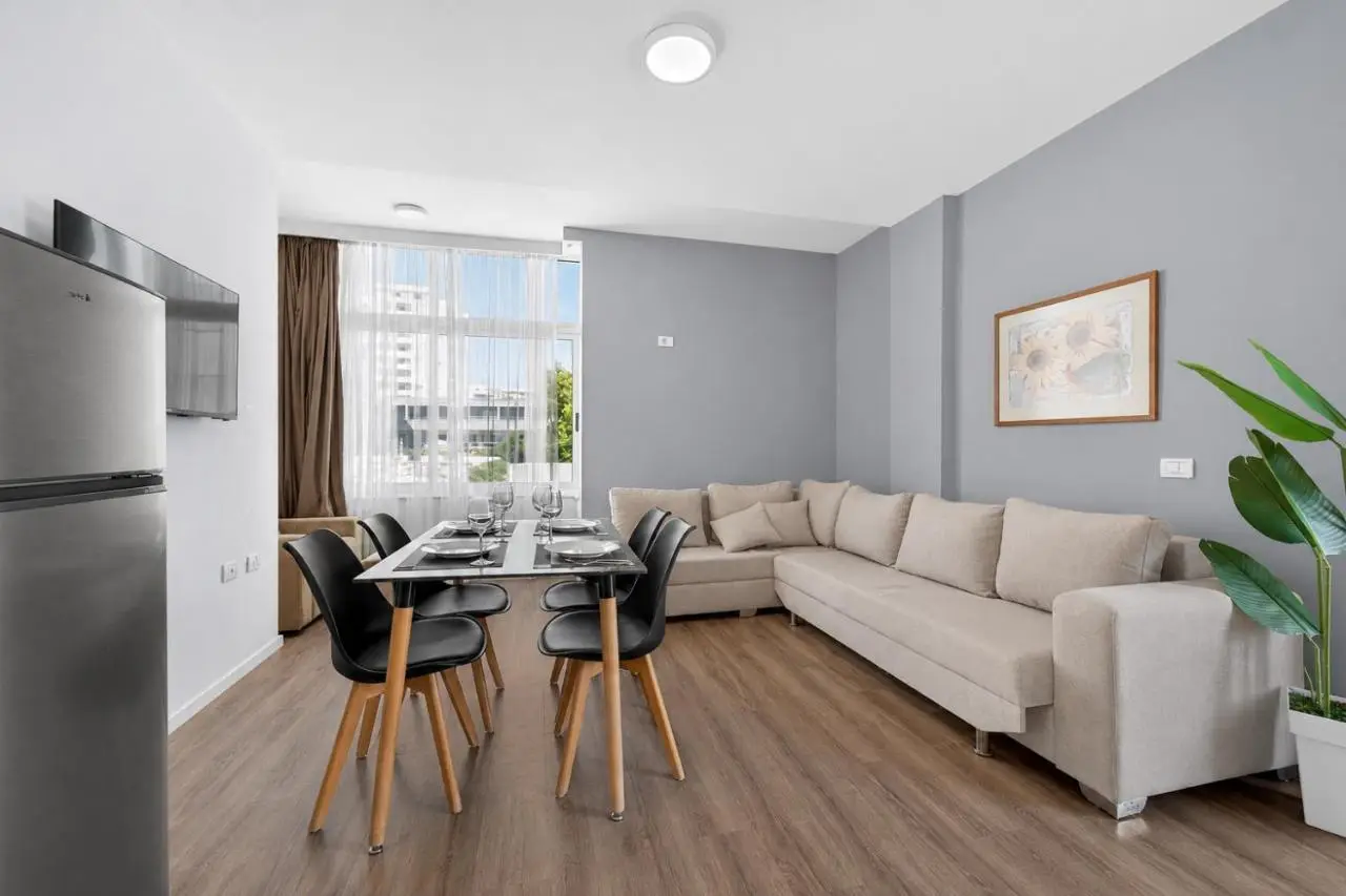 Wave Beachfront Apartments