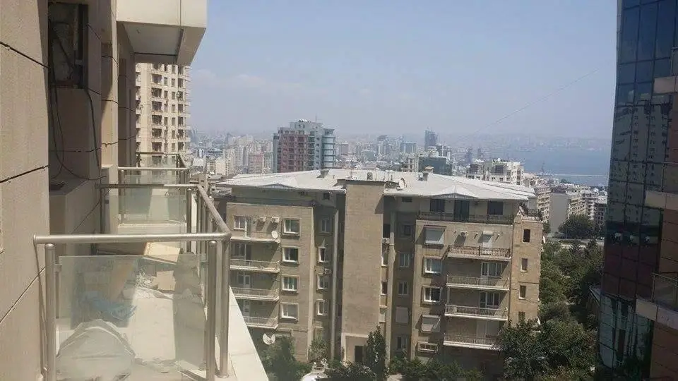 Deluxe apartment in Baku