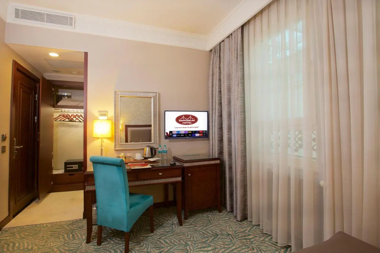 Emporium Hotel