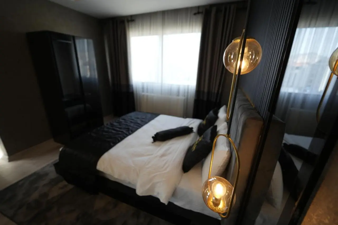 Marlen Hotel Bayraklı