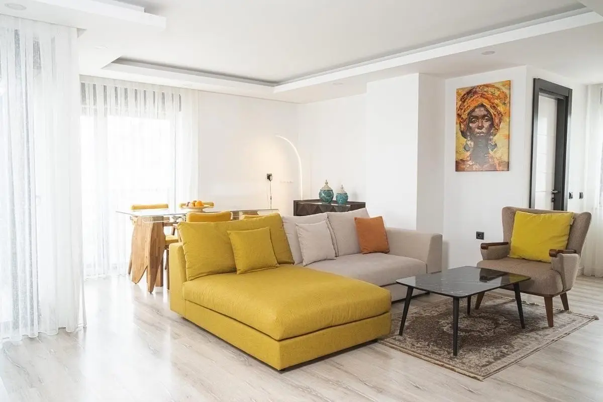 ONLY ONE Suites & Residences