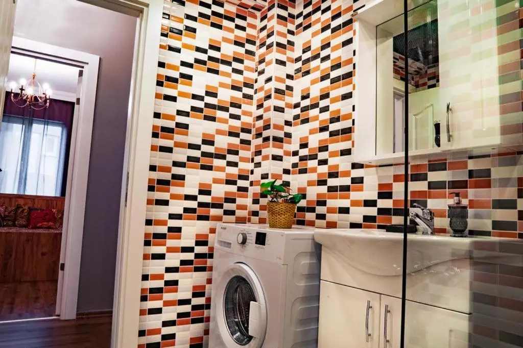 Lara Suites