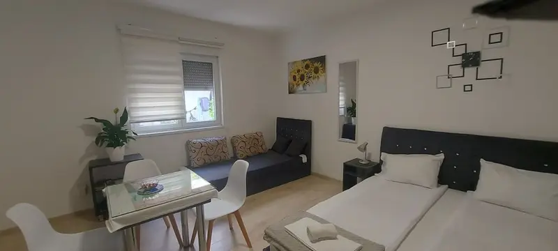 Naar 1 - cozy APT+ FREE PARKING