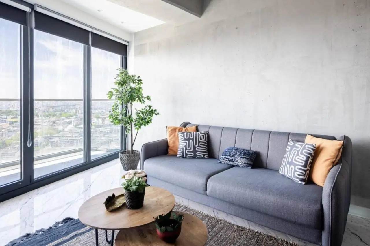 Gorgeous Modern 1BD Condo Views w PoolGym! #255
