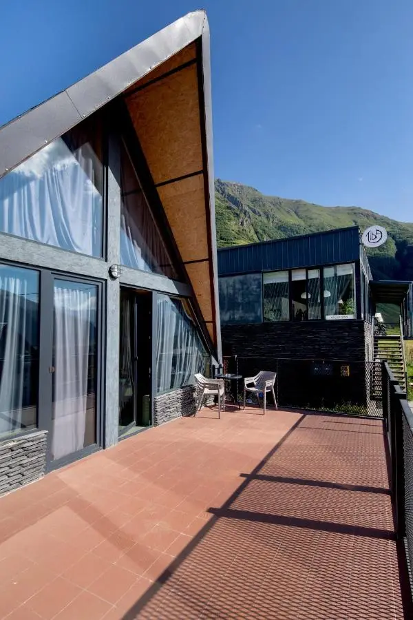 Kazbegi Targmani Cottages