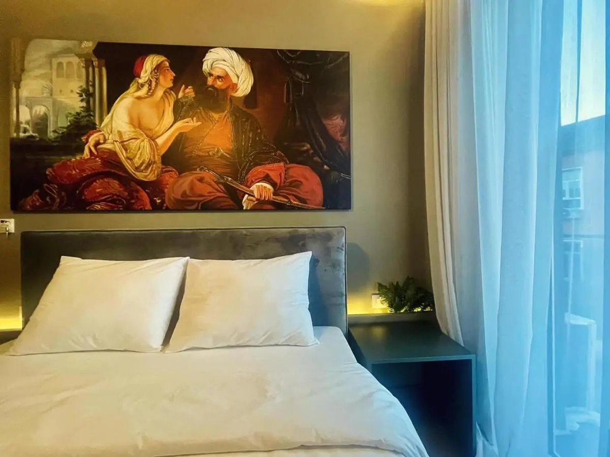 GRAND JNK Boutique Hotel