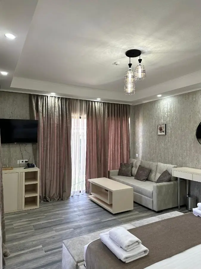 Luxmani Hotel & Spa