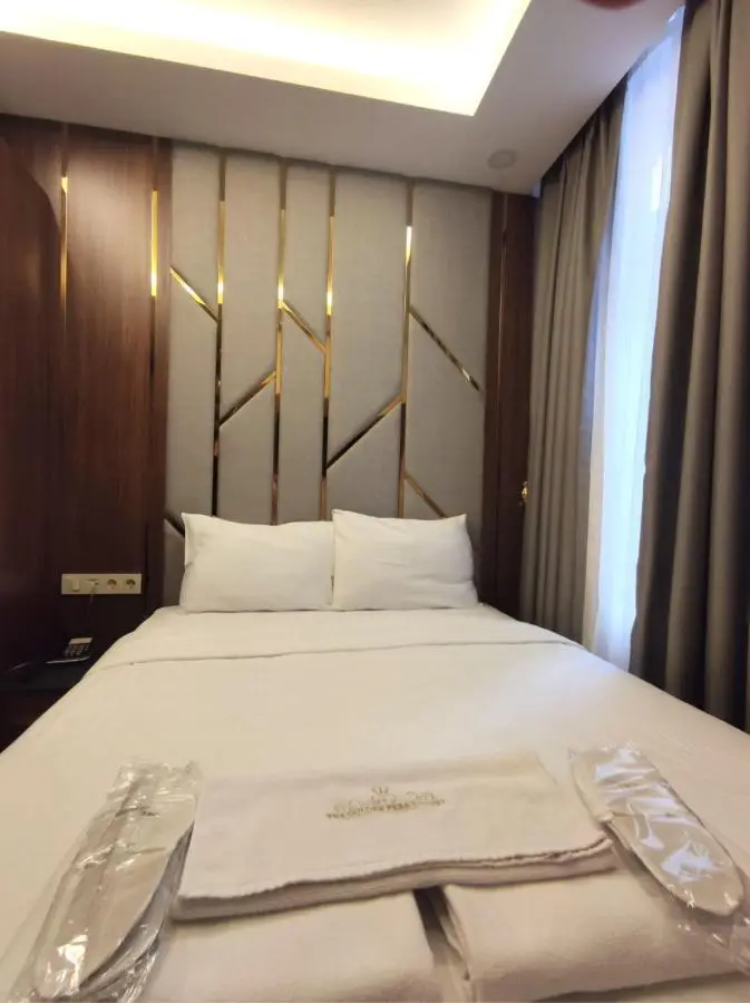 The Golden Pera's Hotel & Spa
